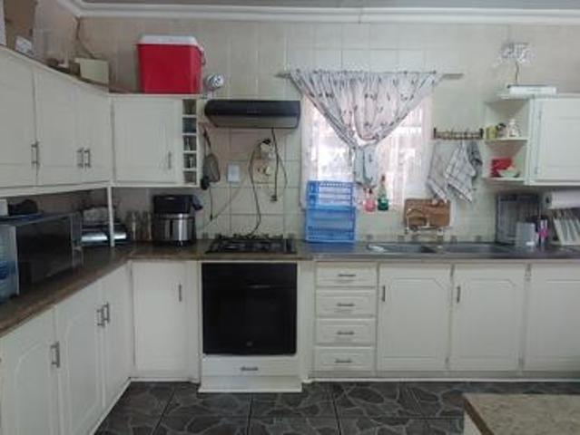 3 Bedroom House in South Ridge