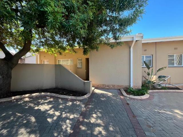 3 Bedroom House in South Ridge
