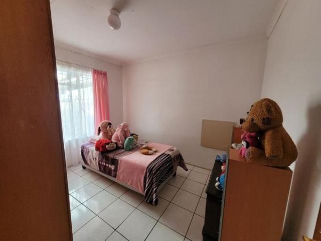 3 Bedroom House in South Ridge