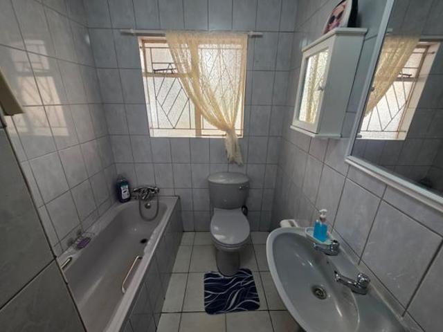 3 Bedroom House in South Ridge