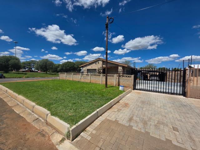 3 Bedroom House in South Ridge