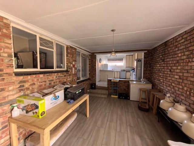 3 Bedroom House in South Ridge