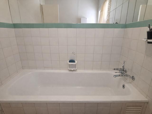 3 Bedroom House in Songloed