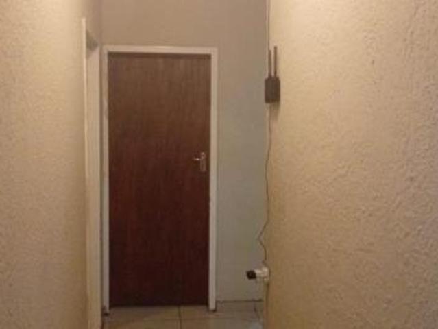 3 Bedroom House in Songloed
