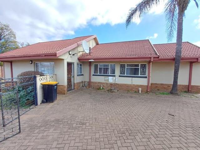 3 Bedroom House in Sonlandpark