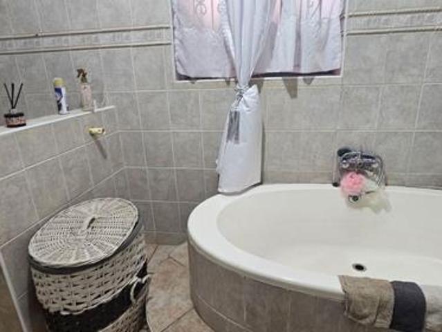 3 Bedroom House in Sonlandpark