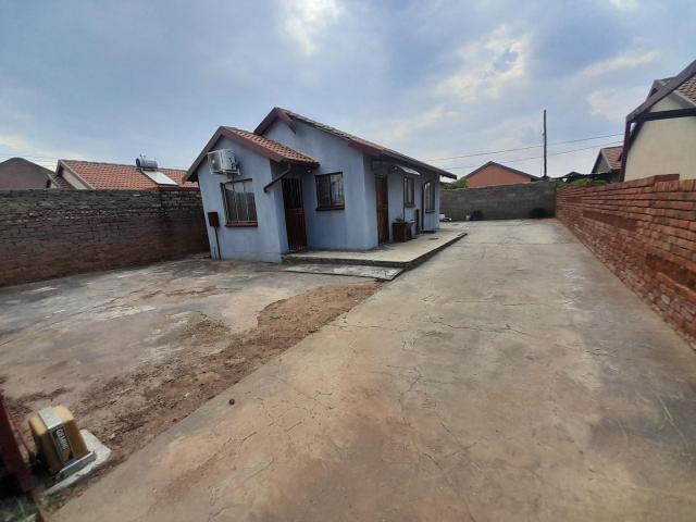 3 Bedroom House in Soshanguve XX