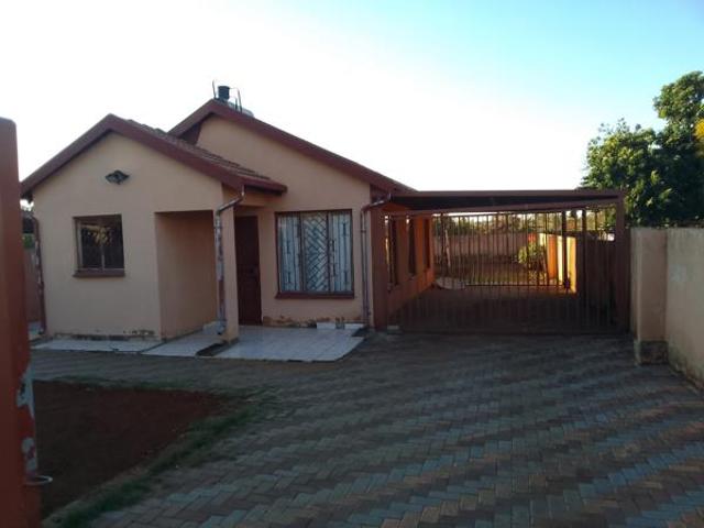 3 Bedroom House in Soshanguve XX