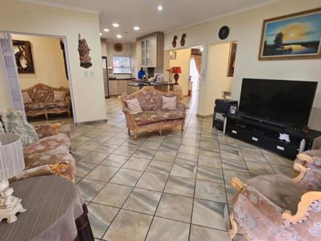 3 Bedroom House in Safari Gardens