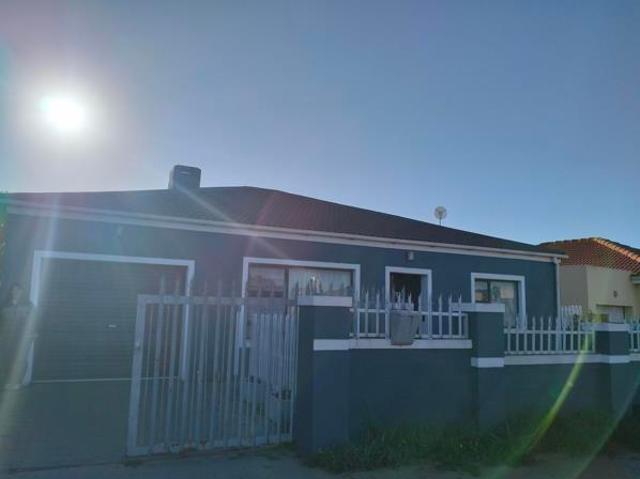 3 Bedroom House in Saldanha