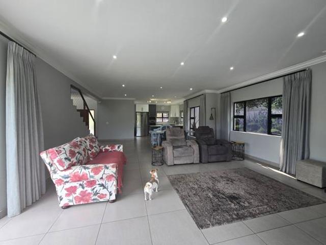3 Bedroom House in Salt Rock