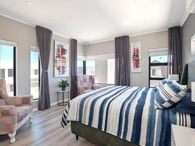3 Bedroom House in Sandown