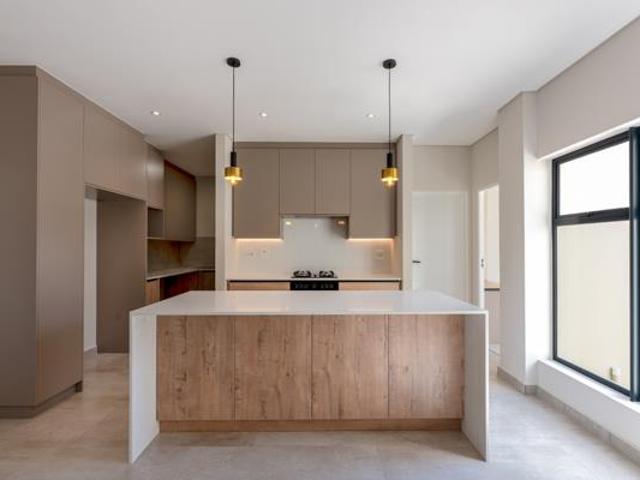 3 Bedroom House in Sandown