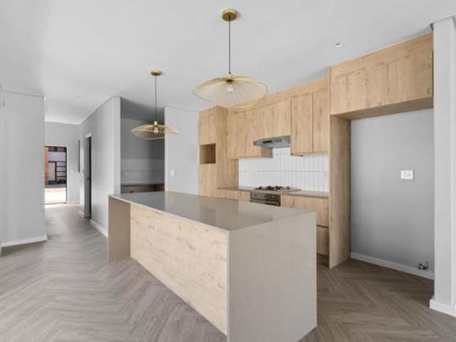 3 Bedroom House in Sandown