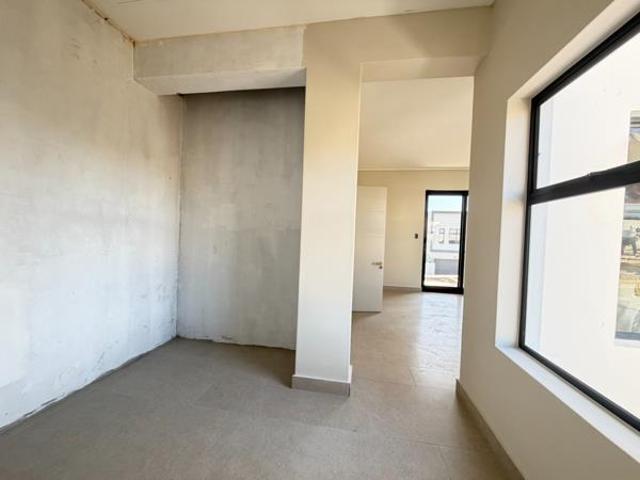 3 Bedroom House in Sandown