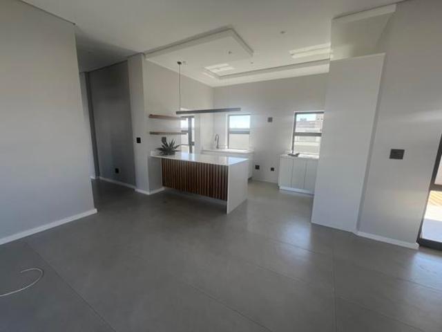 3 Bedroom House in Sandown