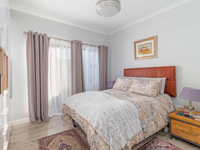 3 Bedroom House in Sandown