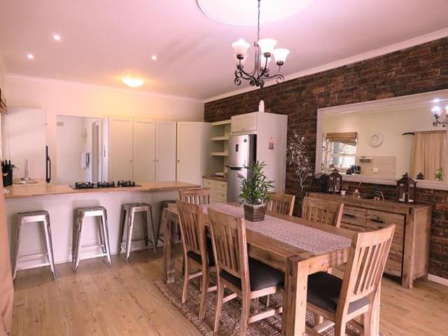 3 Bedroom House in Sandbaai