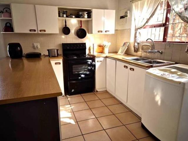 3 Bedroom House in Sandbaai