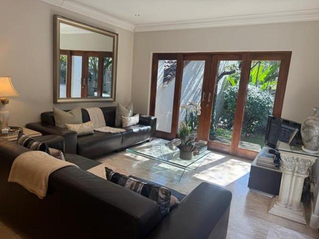 3 Bedroom House in Sandhurst