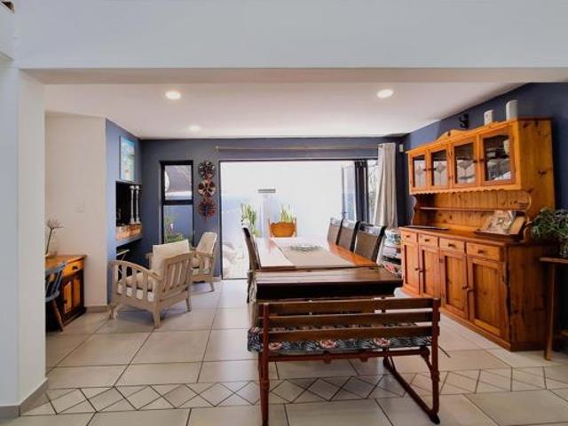 3 Bedroom House in Sandy Point