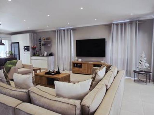 3 Bedroom House in Sandy Point