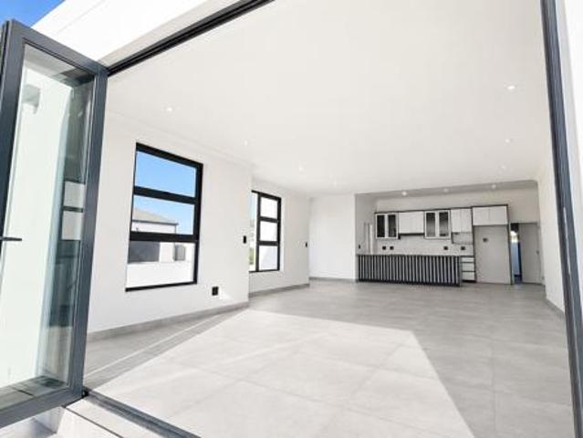 3 Bedroom House in Sandy Point