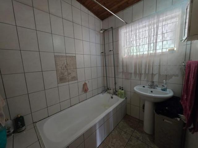 3 Bedroom House in Sasolburg Ext 12