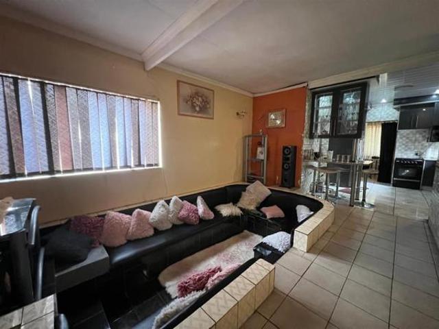 3 Bedroom House in Sasolburg Ext 11
