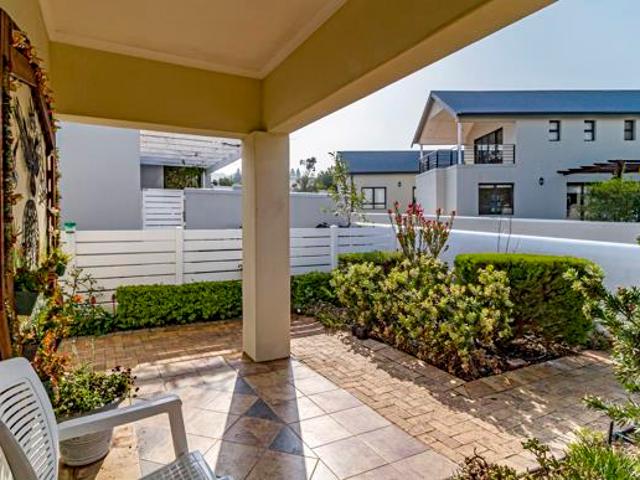 3 Bedroom House in Schonenberg Estate