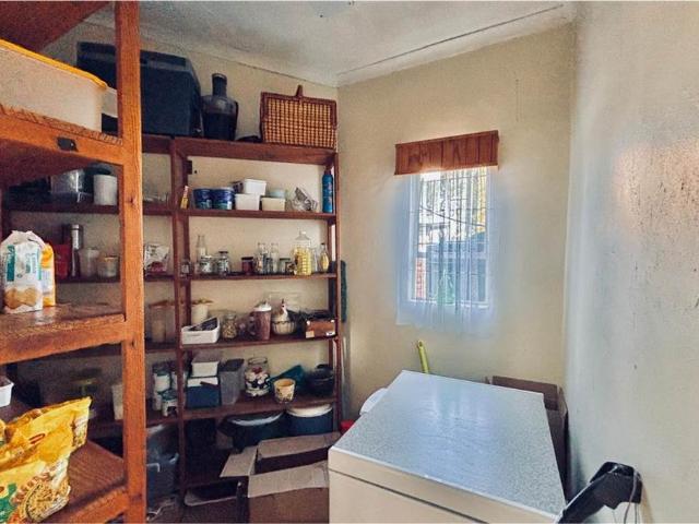 3 Bedroom House in Schuinshoogte