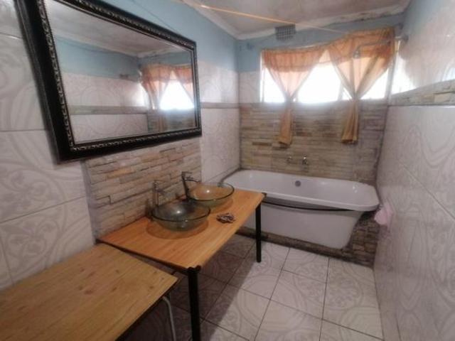 3 Bedroom House in Scottsville