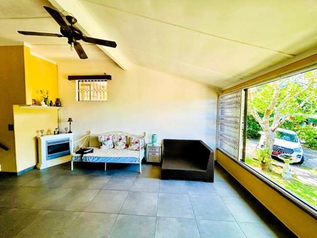 3 Bedroom House in Sea Park