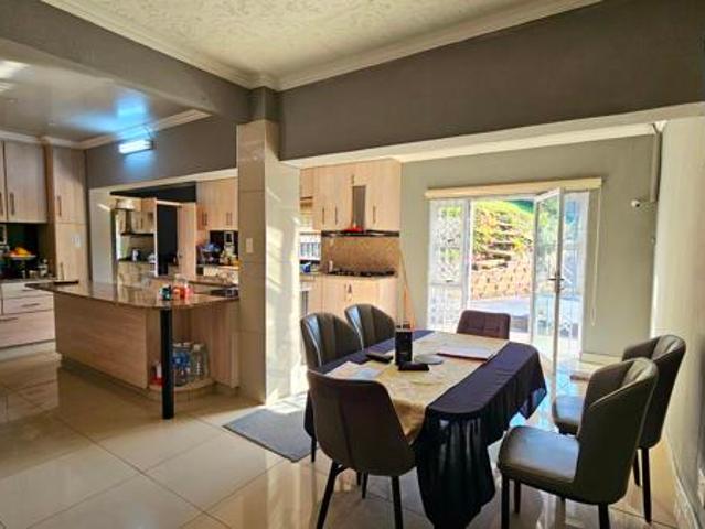 3 Bedroom House in Sea Park