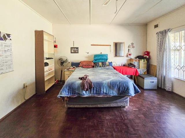 3 Bedroom House in Sea Park