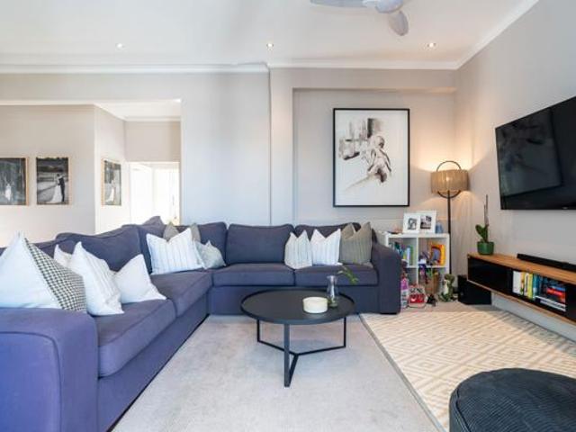 3 Bedroom House in Sea Point