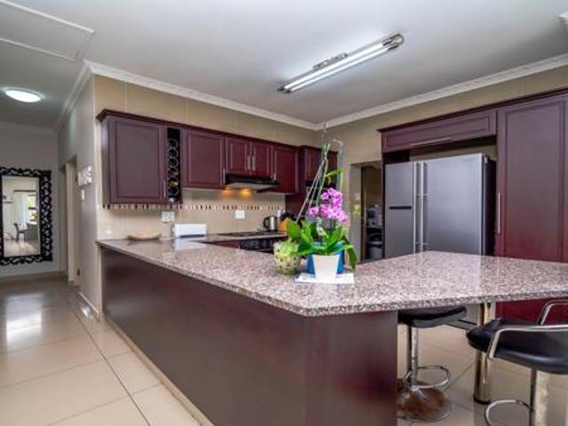 3 Bedroom House in Seaward Estates