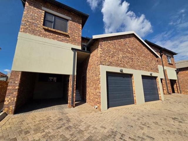 3 Bedroom House in Seekoeiwater AH