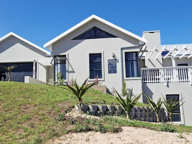 3 Bedroom House in Seemeeu Park
