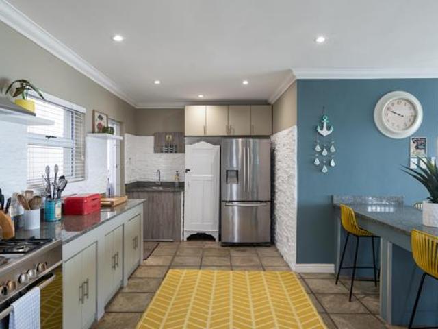 3 Bedroom House in Shakas Rock