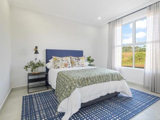 3 Bedroom House in Sheffield Manor