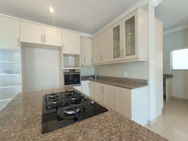 3 Bedroom House in Sheffield Beach