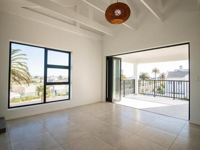 3 Bedroom House in Shelley Point