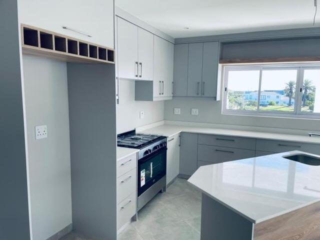 3 Bedroom House in Shelley Point