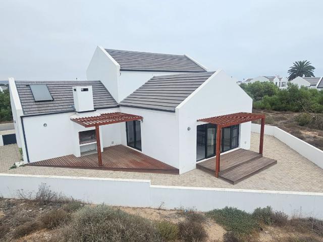 3 Bedroom House in Shelley Point