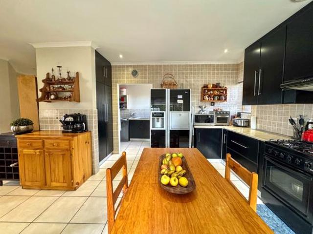 3 Bedroom House in Sherwood