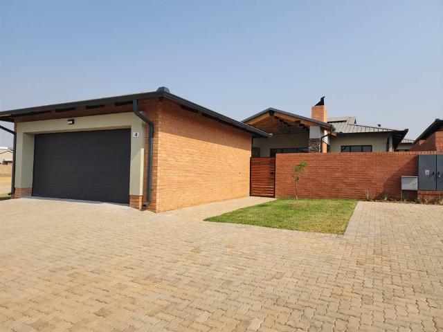 3 Bedroom House in Six Fountains Estate