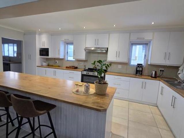 3 Bedroom House in Silwerstrand Golf and River Estate
