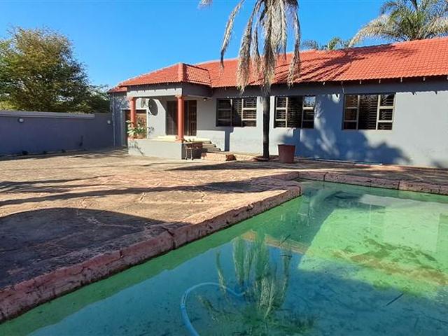 3 Bedroom House in Silverton