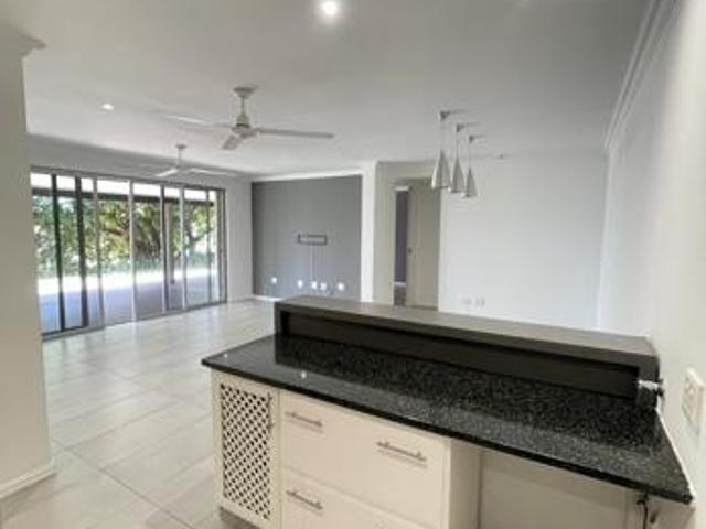 3 Bedroom House in Simbithi Estate